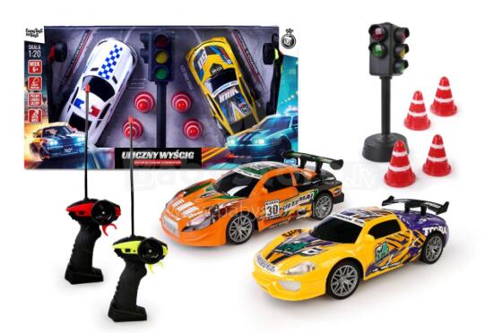 ARTYK 142338 2 nuotoliniu būdu valdomų automobilių rinkinys - policijos gaudynės