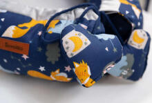 Velvet Baby Nest/baby Cocoon navy foxes