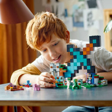 21244 LEGO® Minecraft™ Zobenu priekšpostenis