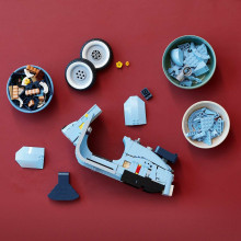 10298 LEGO® ICONS Vespa 125