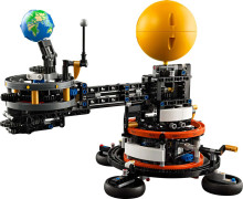 42179 LEGO® Technic Planēta Zeme un Mēness orbītā