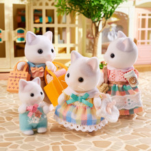 SYLVANIAN FAMILIES Latė kačiukų šeimynėlė