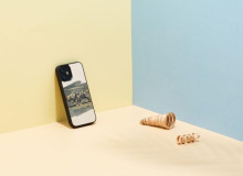 MAN&WOOD case for iPhone 12 mini white bull