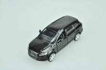 MSZ Automobilis BMW X7, skalė 1:44