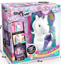 STYLE 4EVER Deco Light Up Unicorn