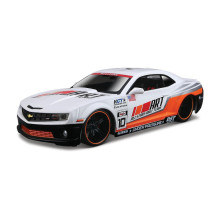 MAISTO Die Cast Des. Modern Muscle 2010 Chevy Camaro auto 1:24, 31359