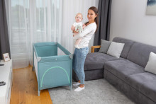 TRAVEL COT BASIC PLUS MINT