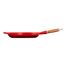 Le Creuset Cast iron pan with wooden handle Ø28cm red