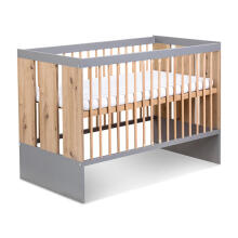 Klups Pauline Art.233099 Graphite/Oak Children's crib with a protective side, 120x60 cm