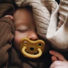Hevea Natural Rubber Pacifier Round Art.239425 Cabin Blue/Grey Natural anatomical 3-36 month