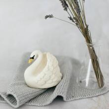 Natruba Bath Toy Peacock Art.251330 Povas pagamintas iš 100 % natūralios gumos