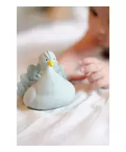 Natruba Bath Toy Peacock Art.251330 Povas pagamintas iš 100 % natūralios gumos