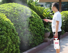 Pressure sprayer 8L, garden, handheld, 2.2-2.5 bar, long lance, piston pump, MultiGarden