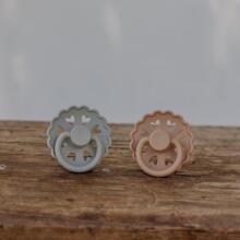Frigg Fairytale Round Latex Art.100153  The Ugly Duckling/The Emperors New Clothes Pacifier (nipple) made of 100% natural rubber 0-6 months (2 pcs.)
