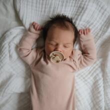 Frigg Little Viking Round Latex  Art.101542 Holger/Ragnar Pacifier (nipple) made of 100% natural rubber 0-6 months (2 pcs.)