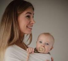 Frigg Moon Phase Round Latex Art.76292385 Blush/Cream Pacifier (nipple) made of 100% natural rubber 6-18 months (2 pcs.)