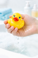 Happy Toys Bath Toy Duck Art.9842 Classic Bath Toy Duck 6cm, makes a squeaking sound vonios žaislo antis