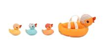 Bath toys - Mommy duck and her magnetic ducklings