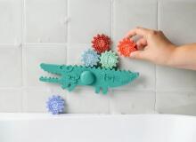 Bath toys - Crocodile balancing game